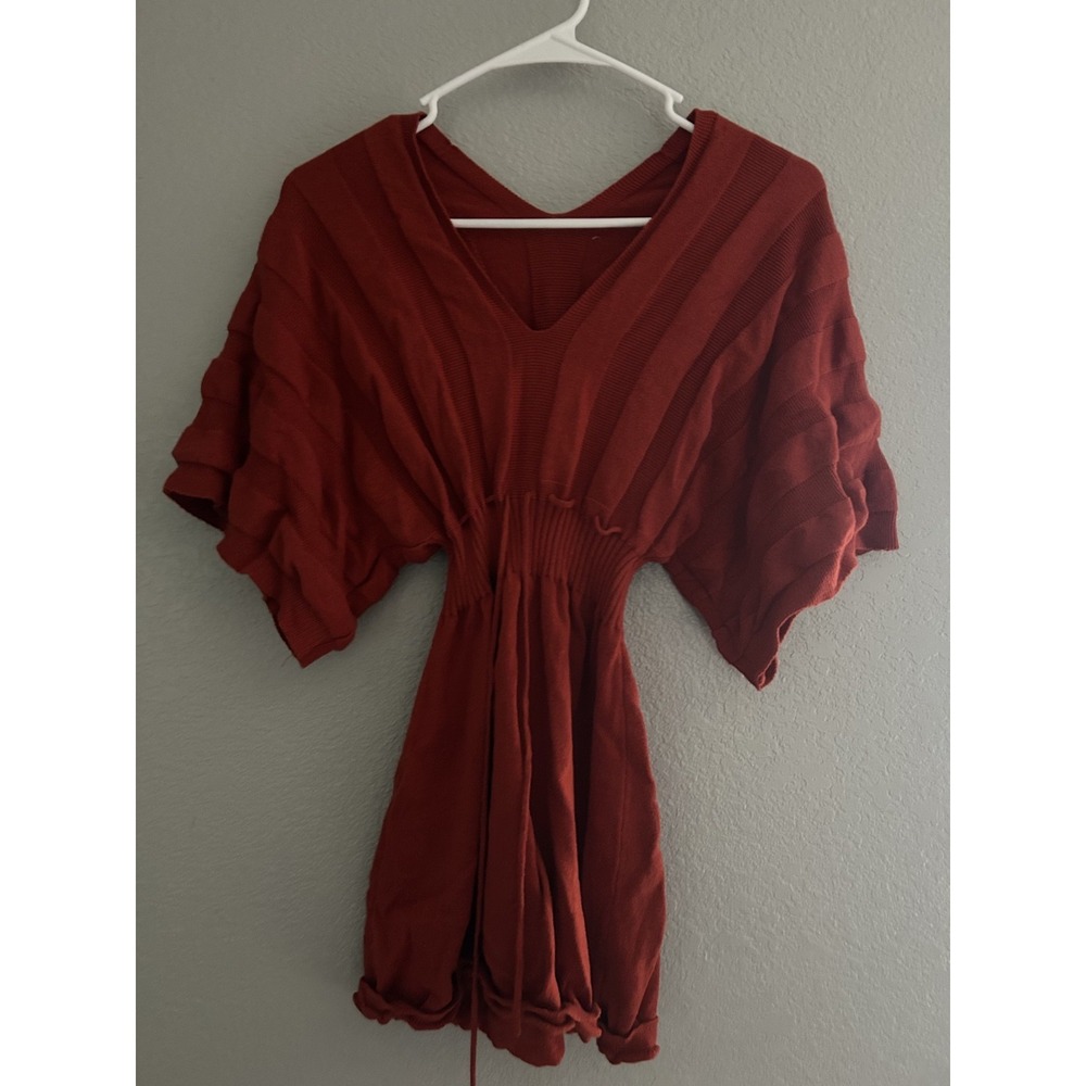 Fylo v neck